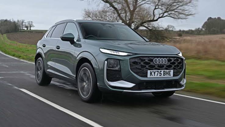 audi q3 auto